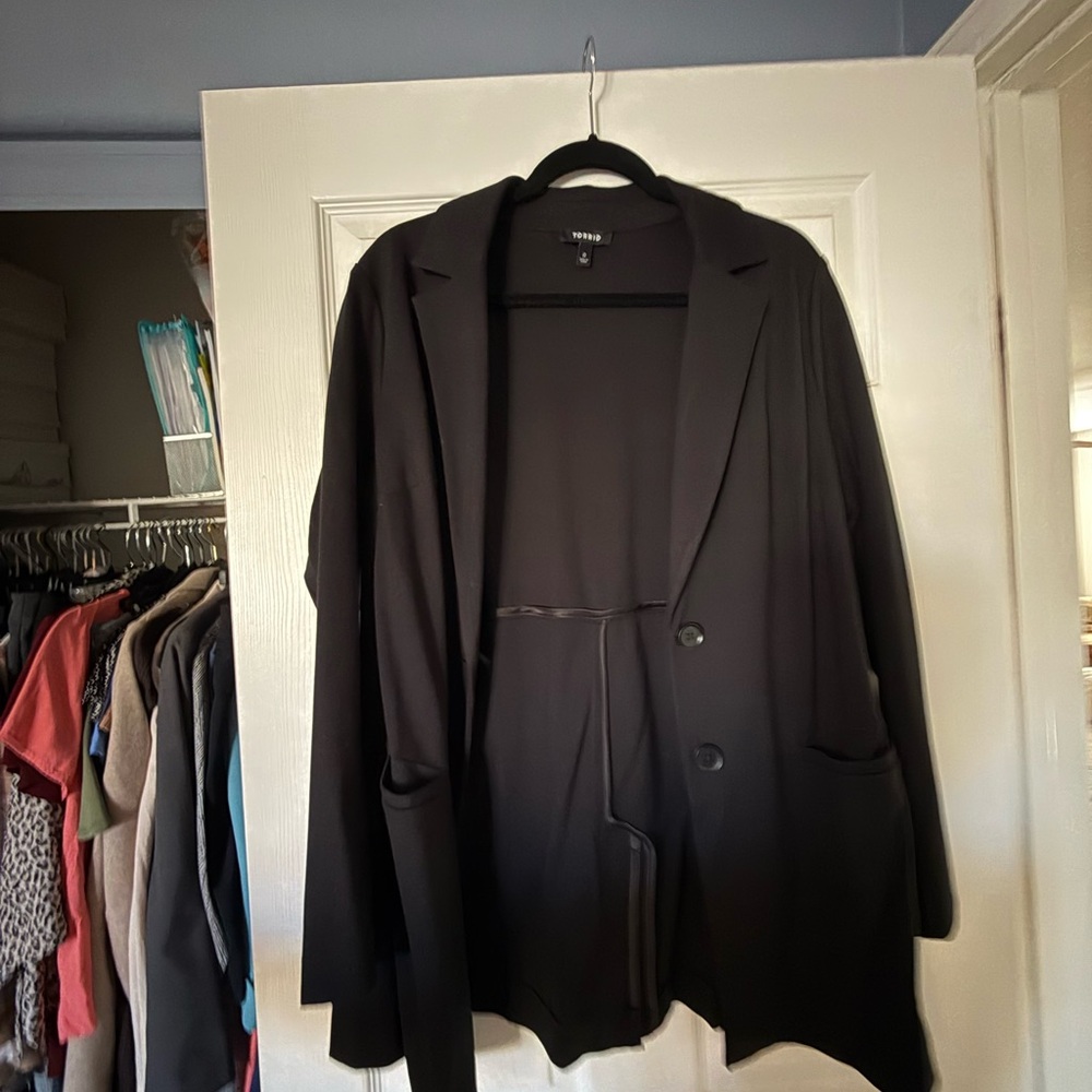 TORRID SIZE 0 Black Blazer Jacket